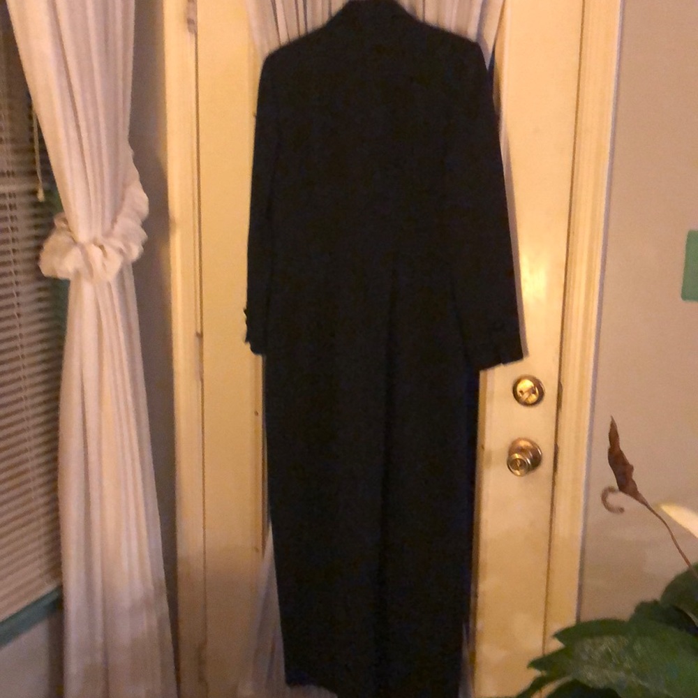 Dress - Picture 4 of 6